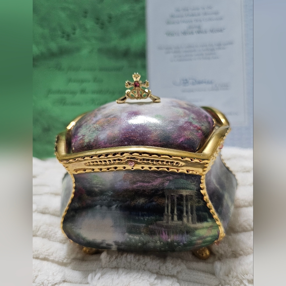 Thomas Kinkade 'Have Faith' Music Box 2003